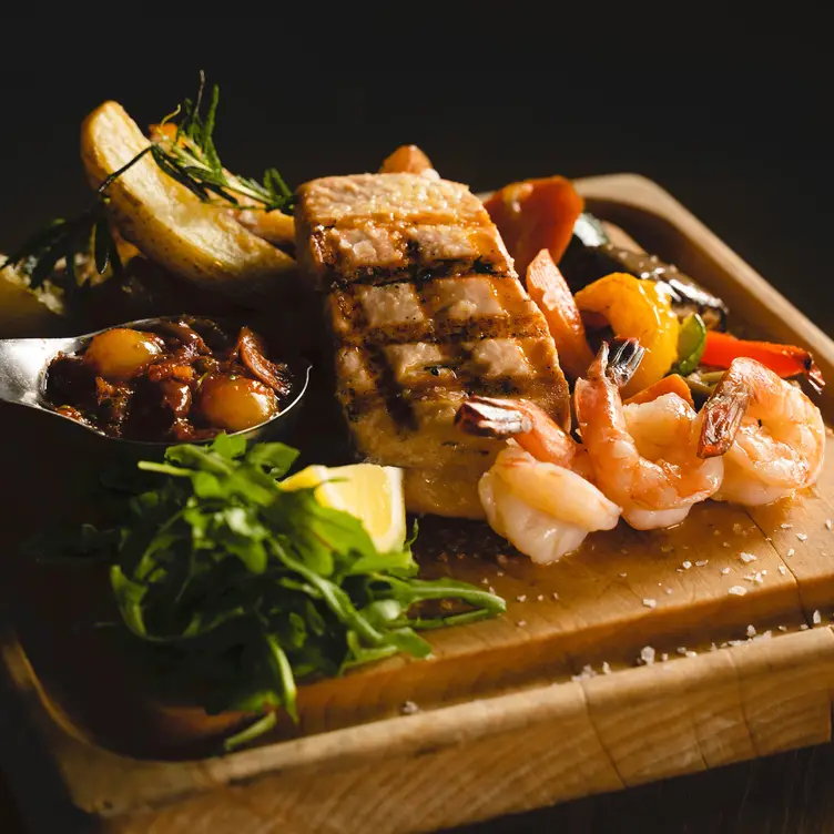 Photo credit: opentable