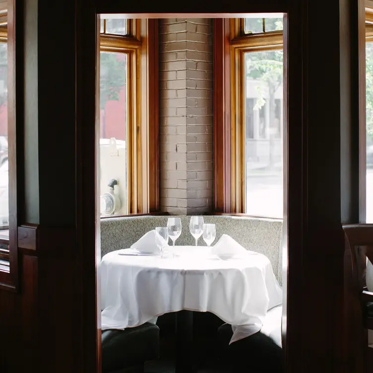 Photo credit: opentable