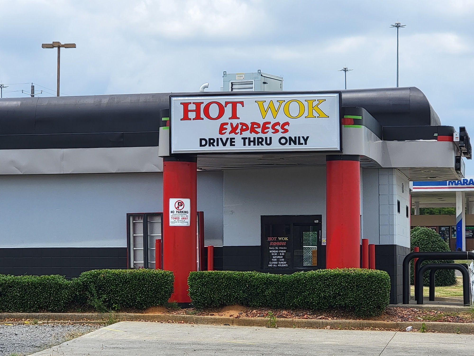 Hot wok express 4300 McFarland Blvd E, Tuscaloosa, AL 35405