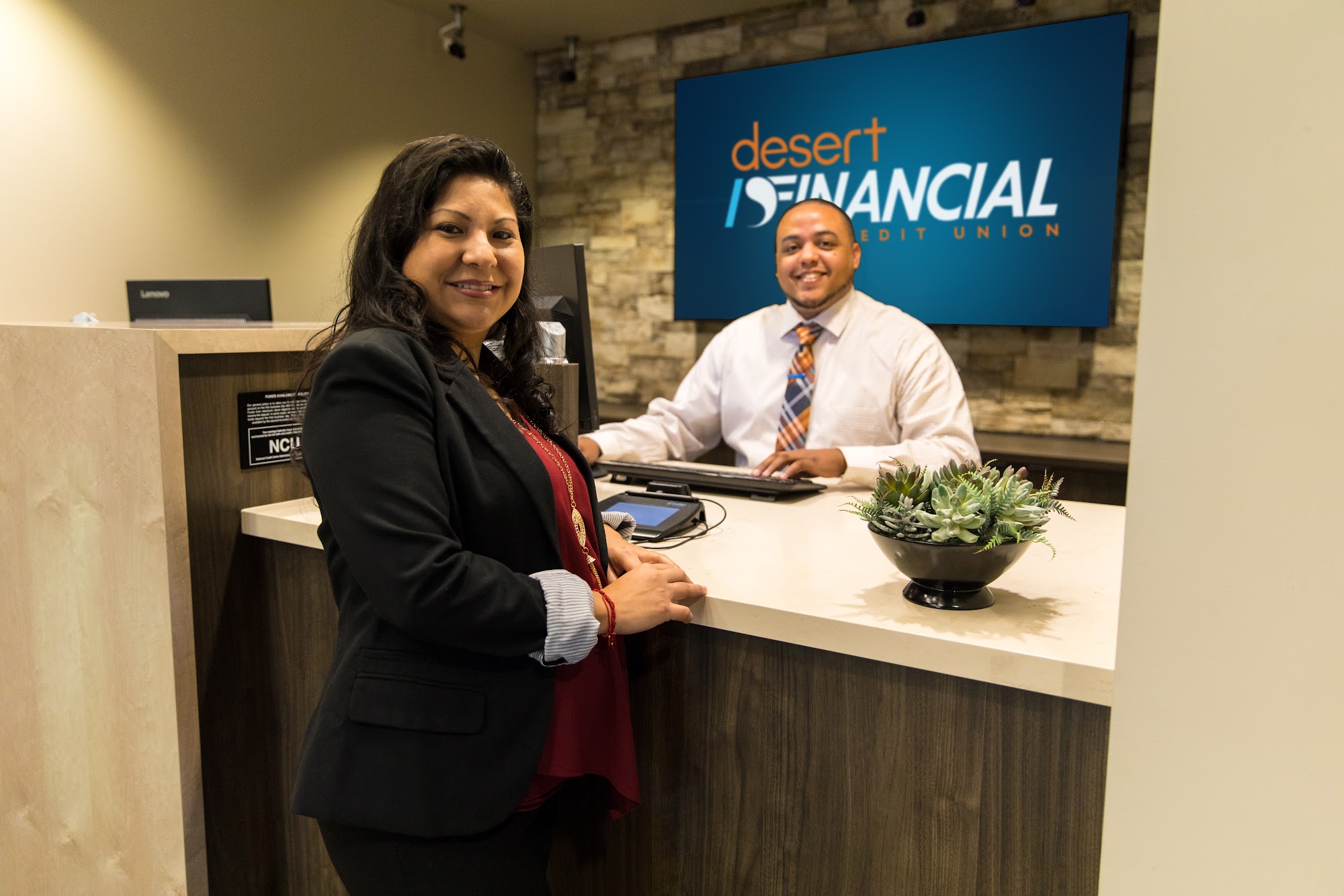 Desert Financial Near Me – Accessible Solutions for Local Residents