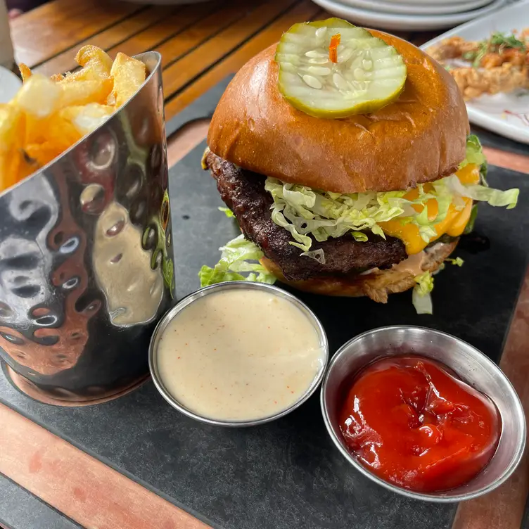 Photo credit: opentable