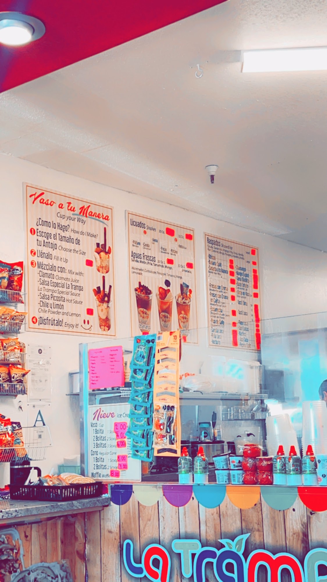 Antojitos y Neveria La trampa Menu