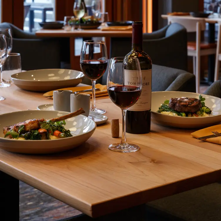 Photo credit: opentable