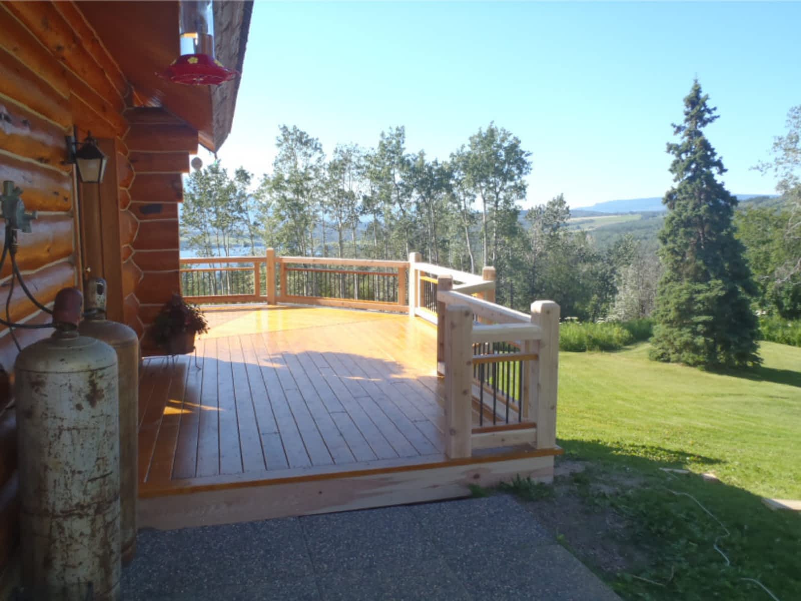 Photo credit: yellowpages.ca