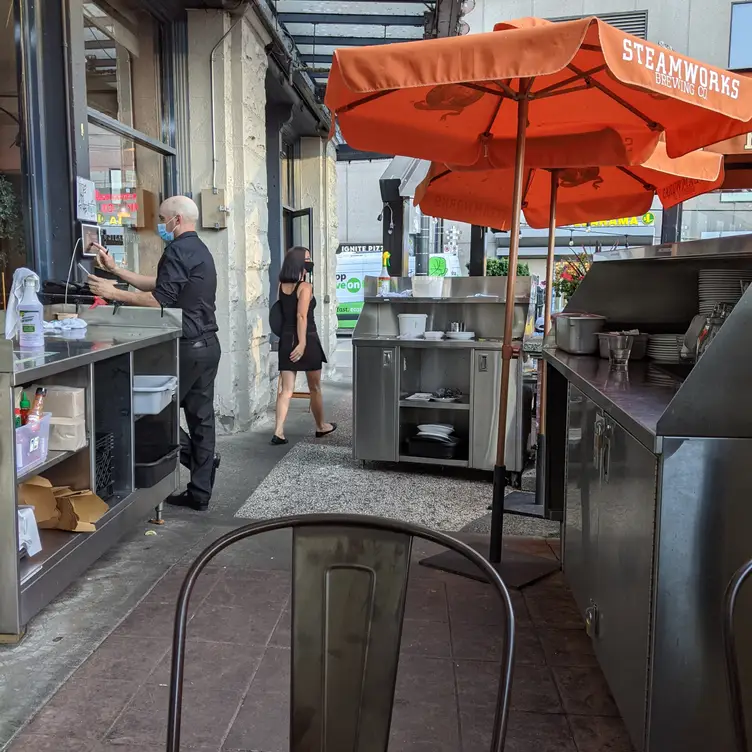 Photo credit: opentable