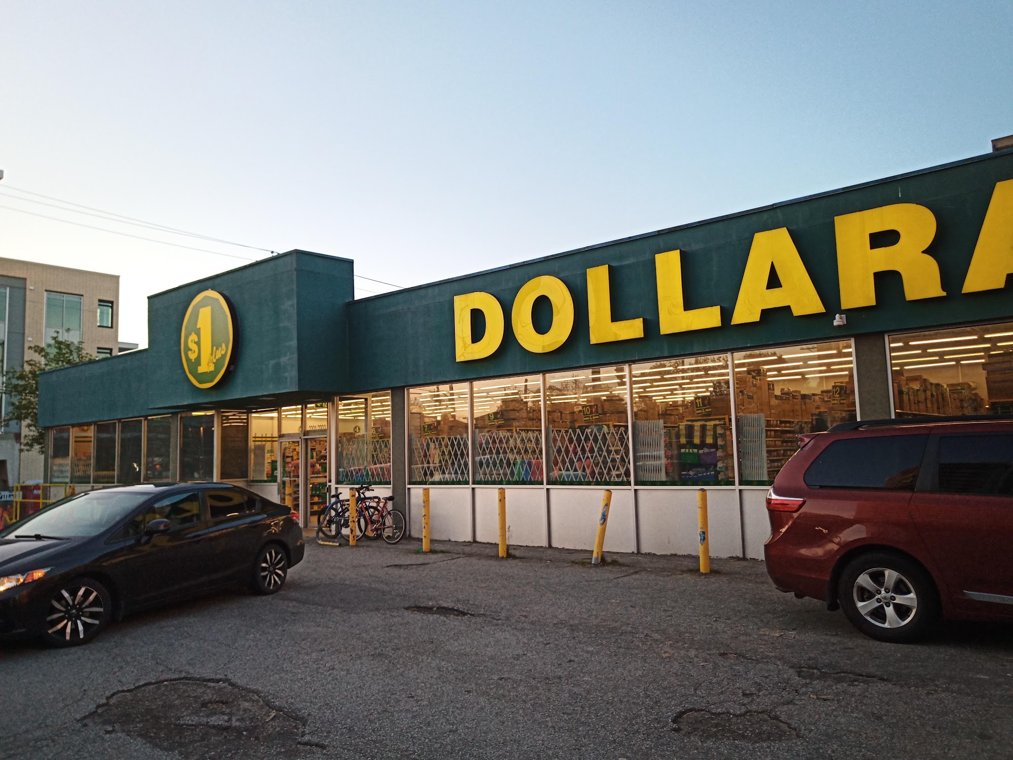 Dollarama