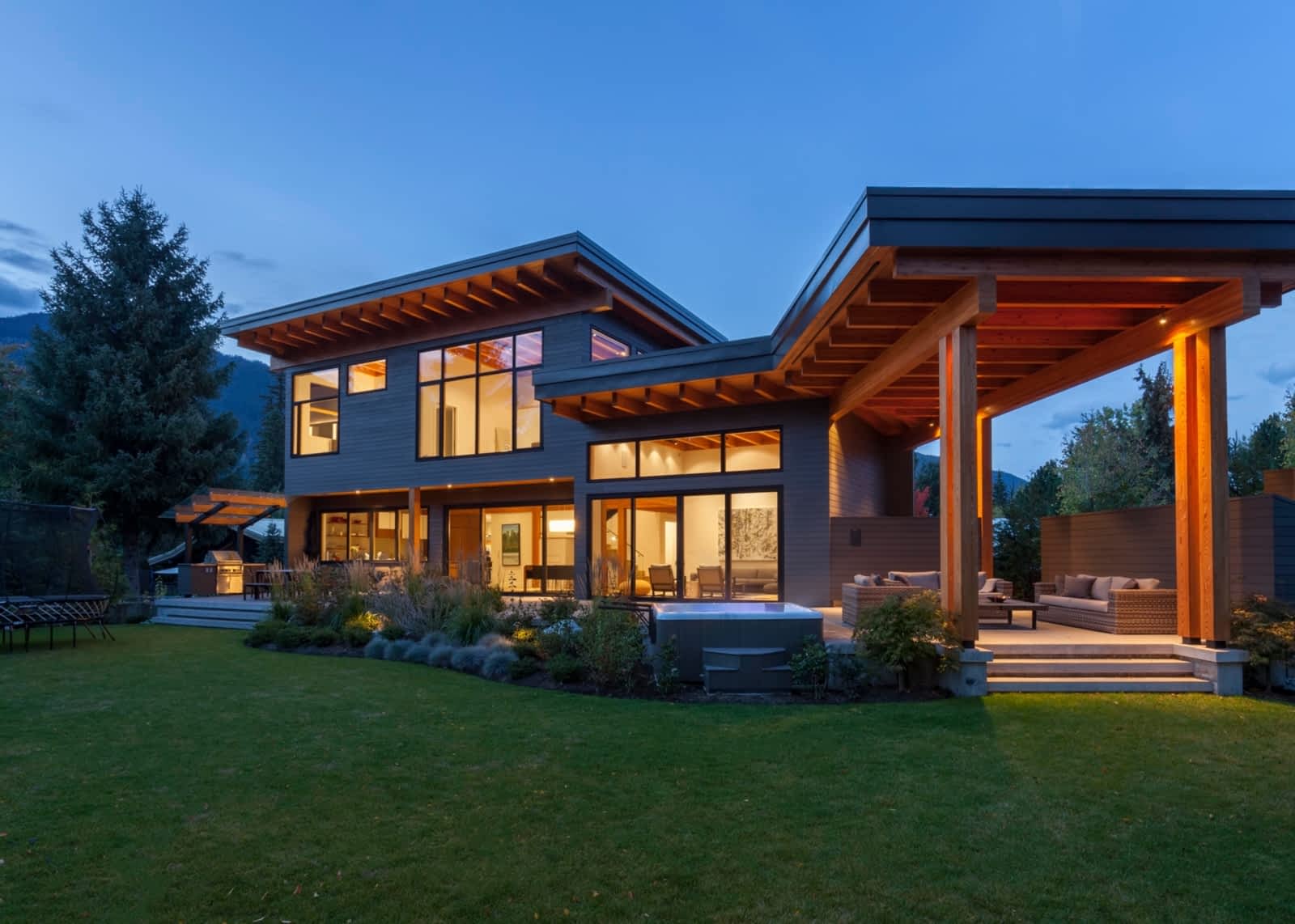 Photo credit: yellowpages.ca