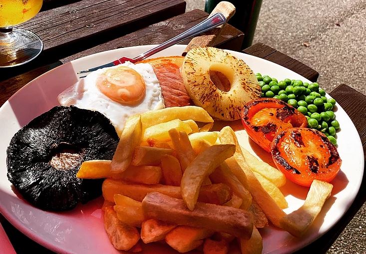 The Five Bells 101 High St, Henlow