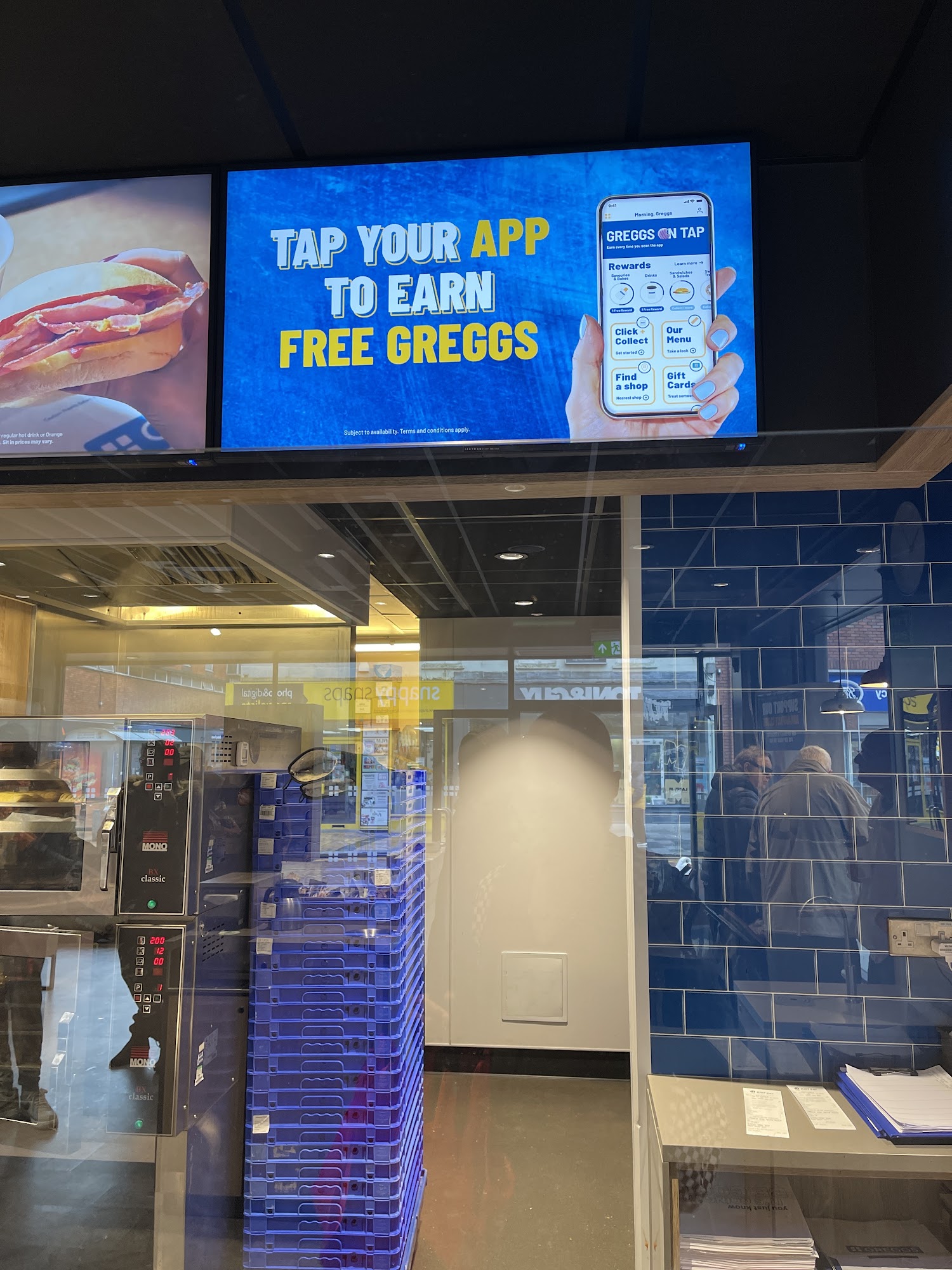 Greggs 43 High St, Maidenhead