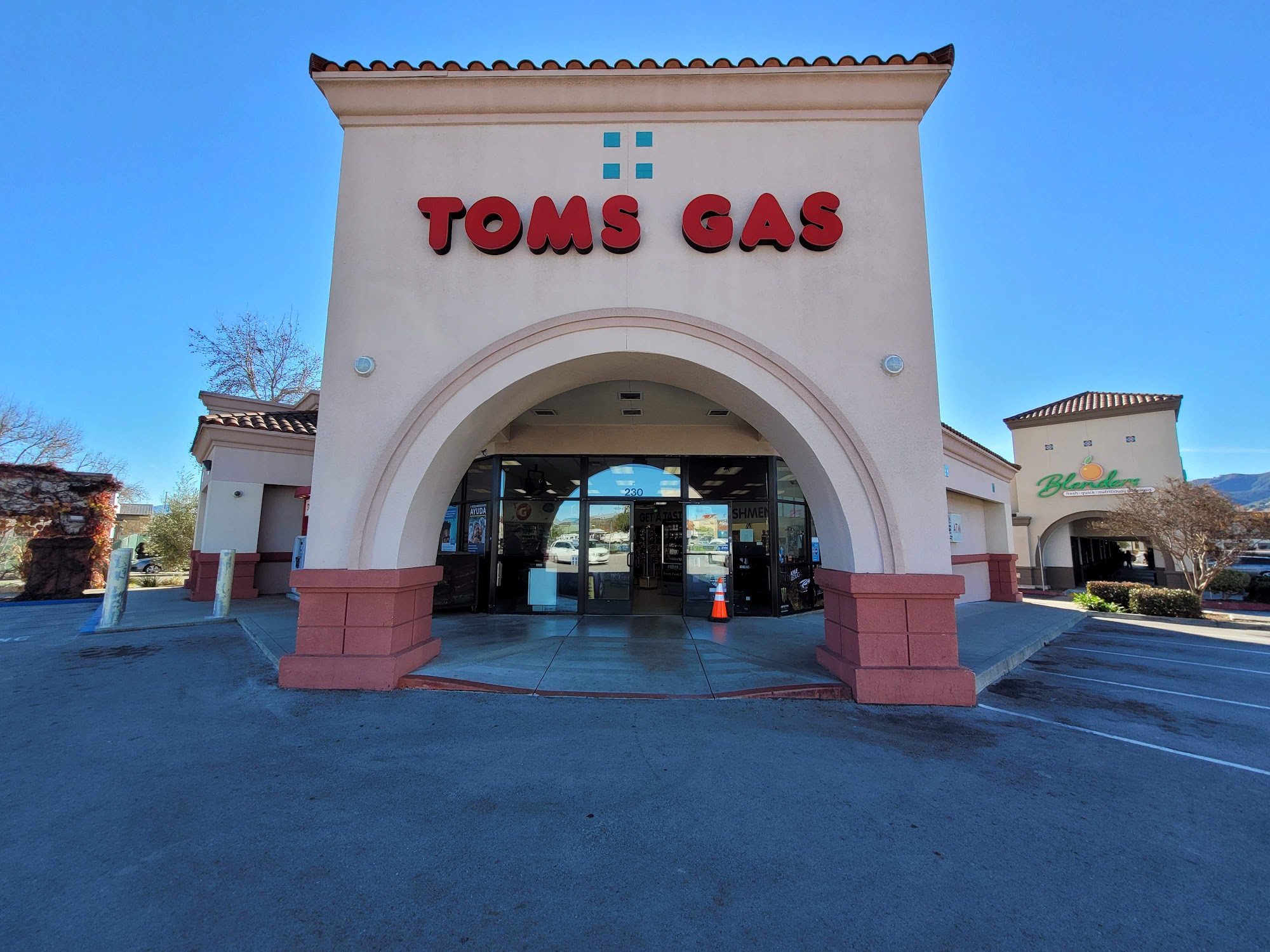 Tom's Gas & Market Buellton