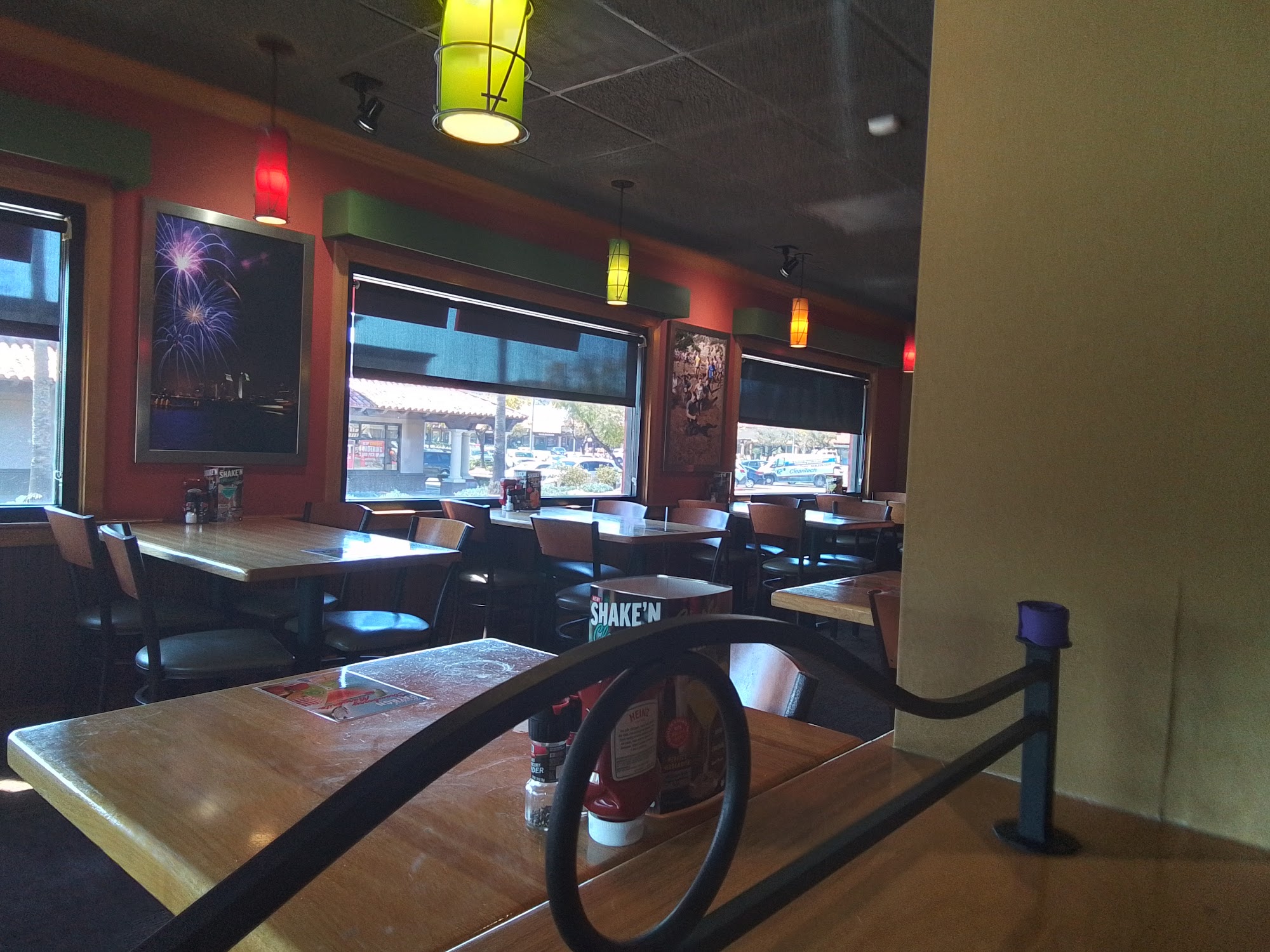 Applebee's Grill + Bar