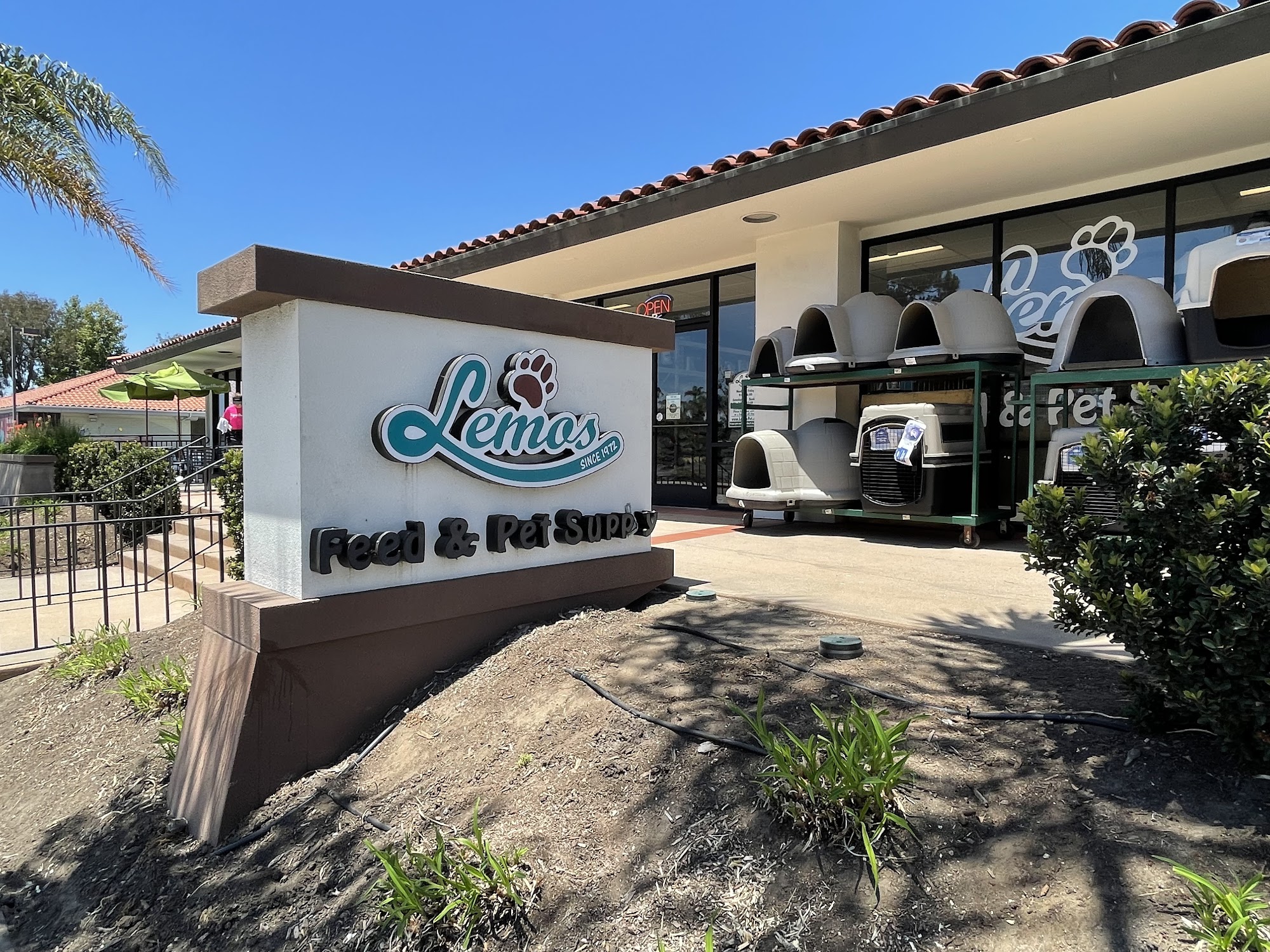 Lemos Feed & Pet Supply Goleta
