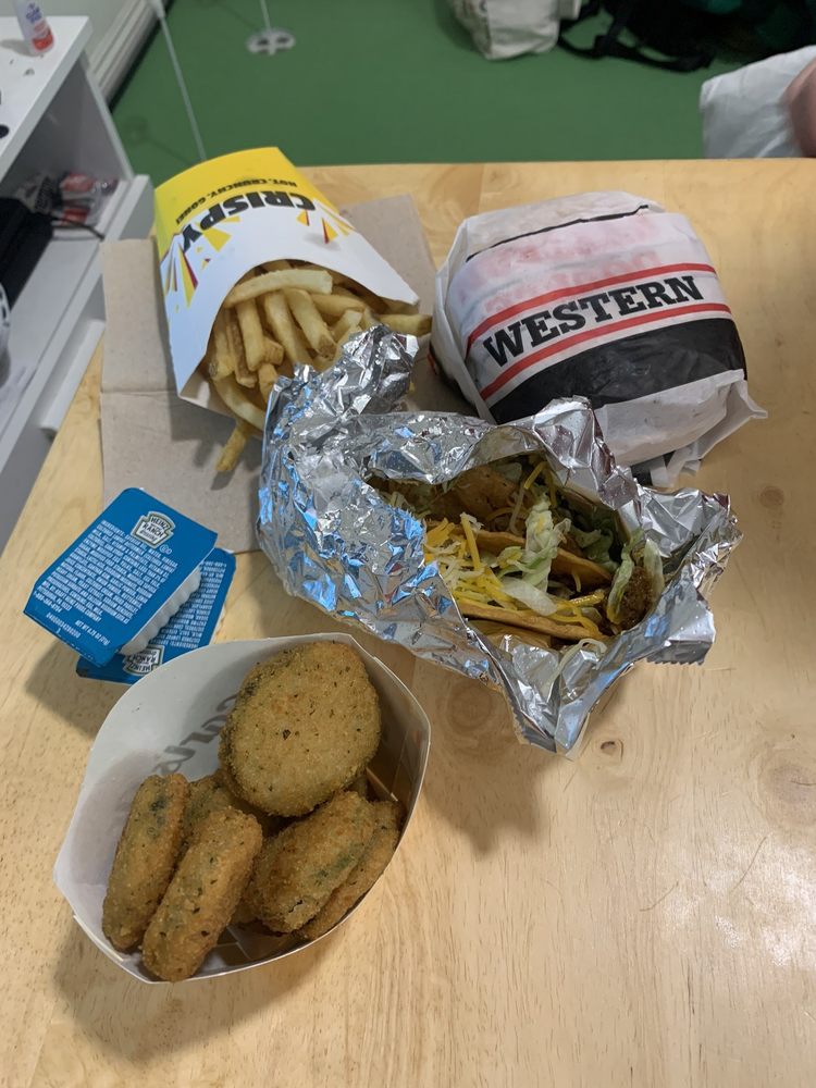 Carl’s Jr.