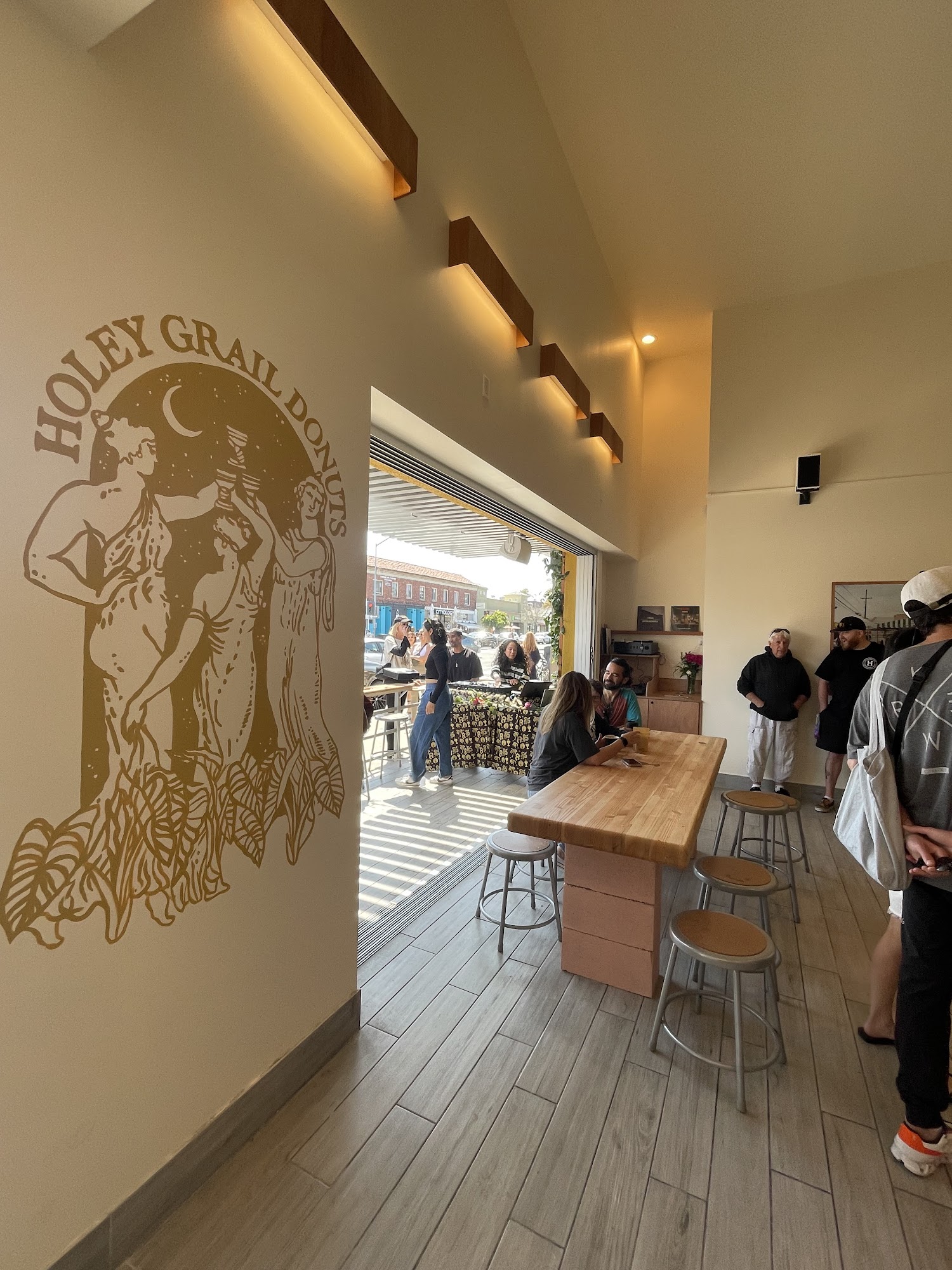 Holey Grail Donuts, Long Beach Menu, Reviews, Photos Restaurantji