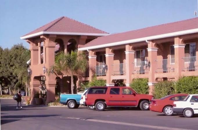 MERCED INN AND SUITES