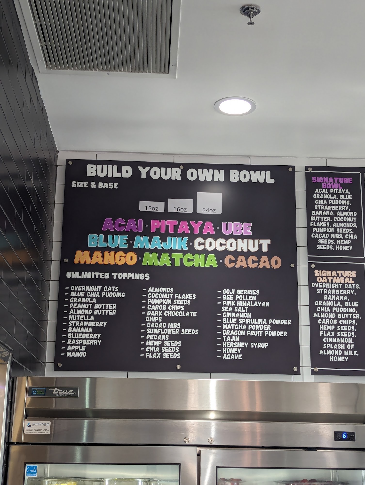 Juice n' Bowls Menu