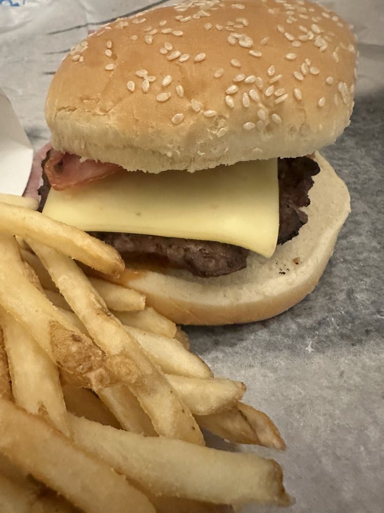 Carl’s Jr.