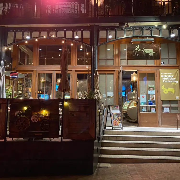 Photo credit: opentable