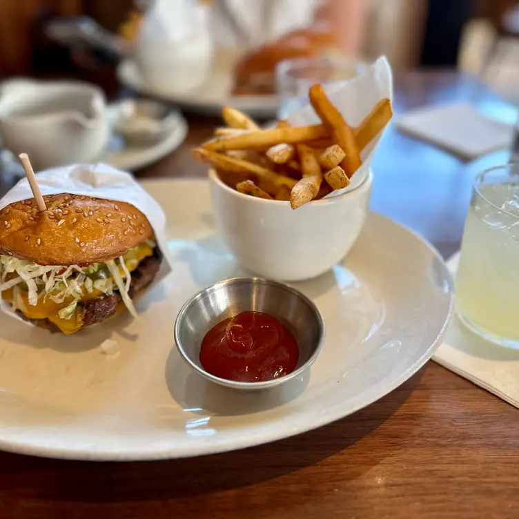 Photo credit: opentable