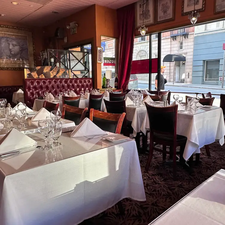Photo credit: opentable