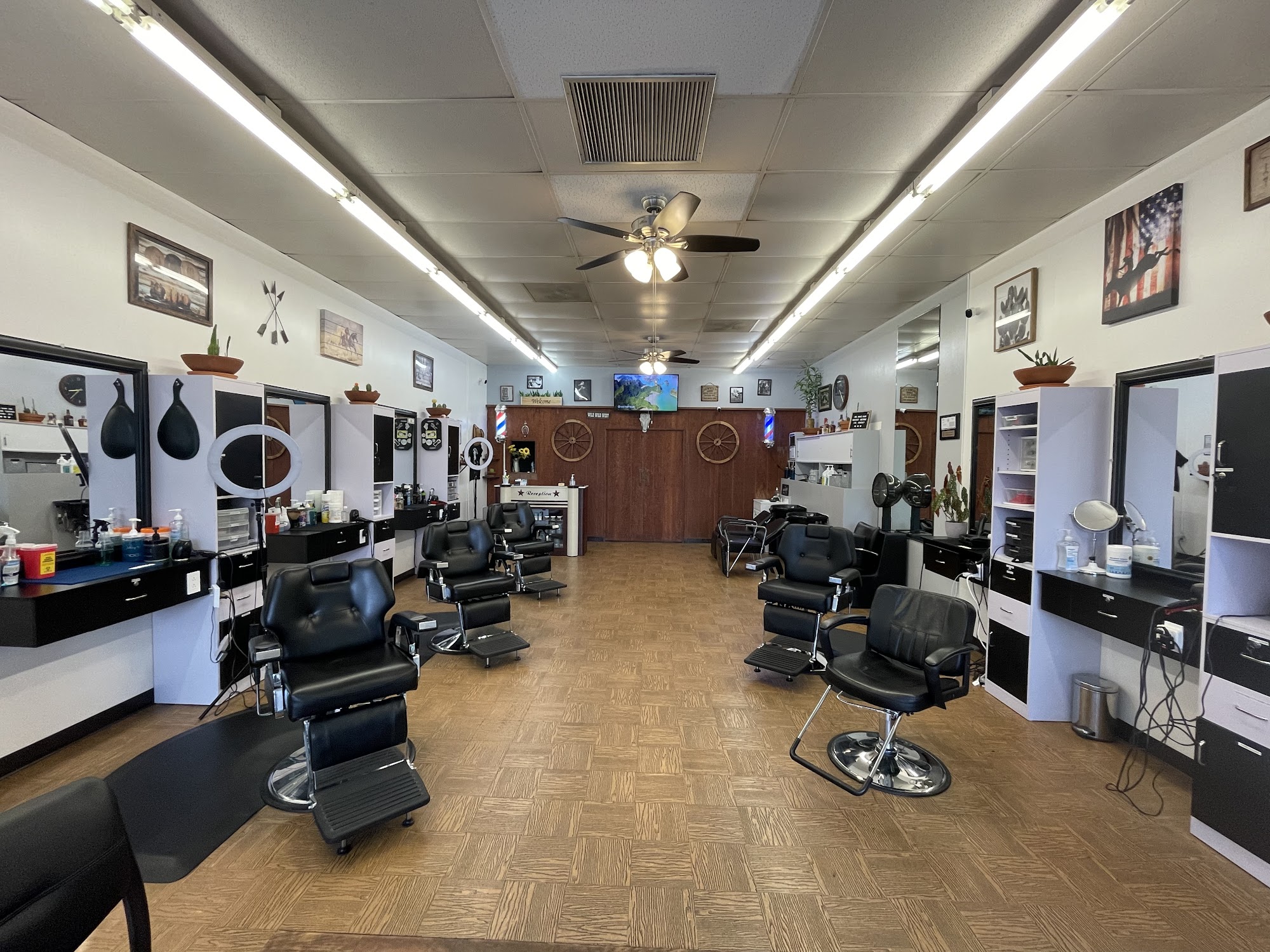 M.A.D. Barbershop & Saloon