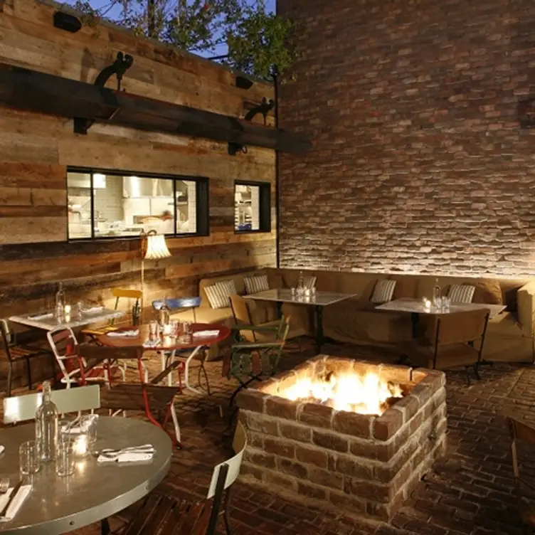 Photo credit: opentable