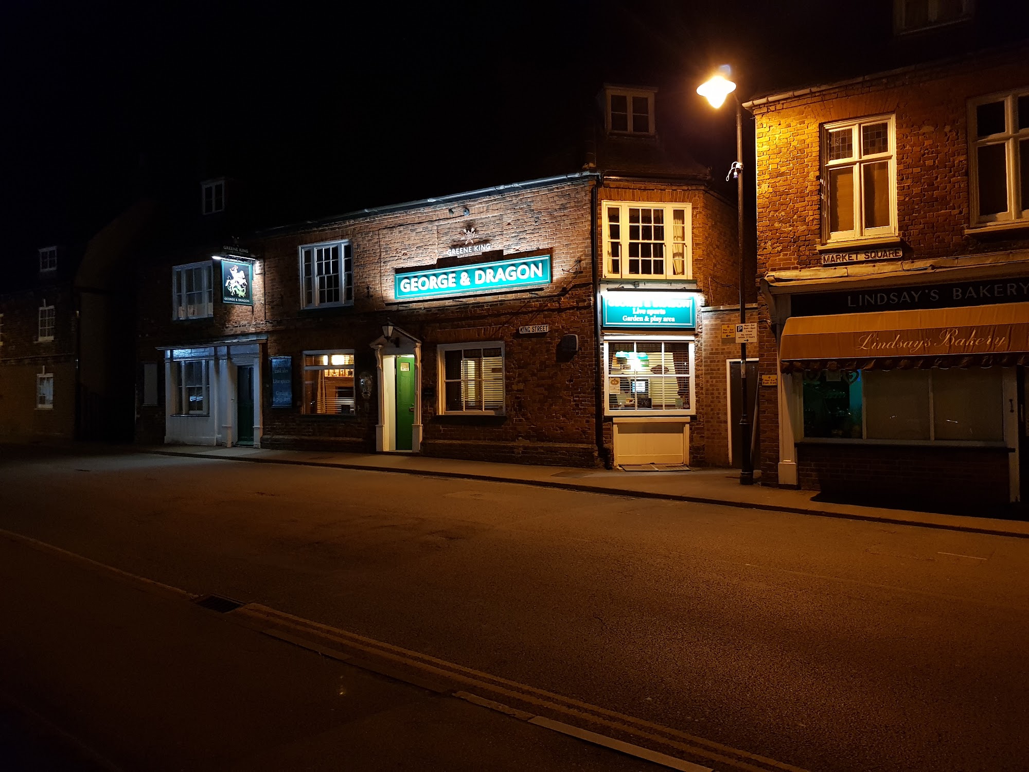George & Dragon 2 King St, Potton, Sandy
