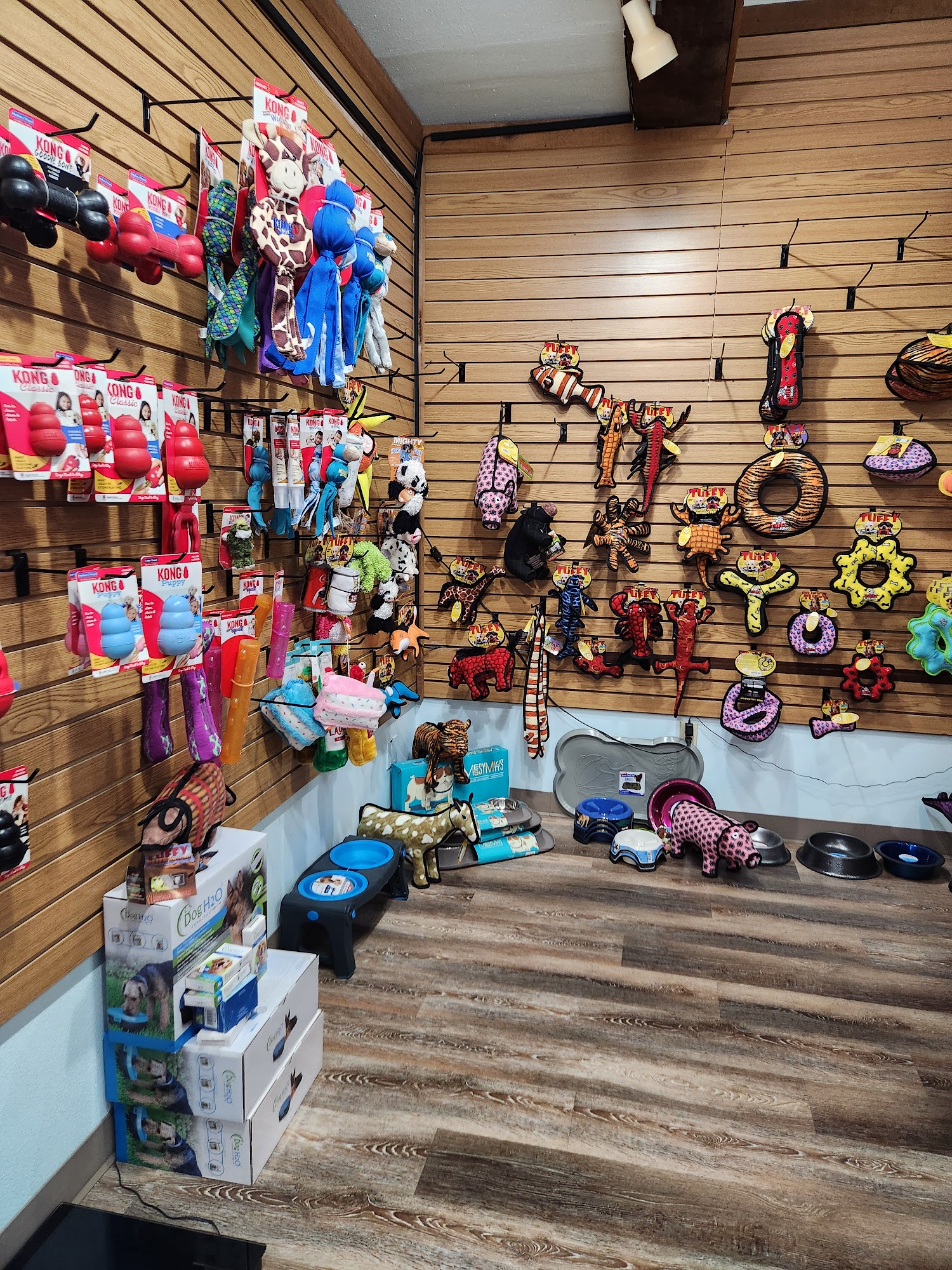 Unleashed Pet Foods Conifer