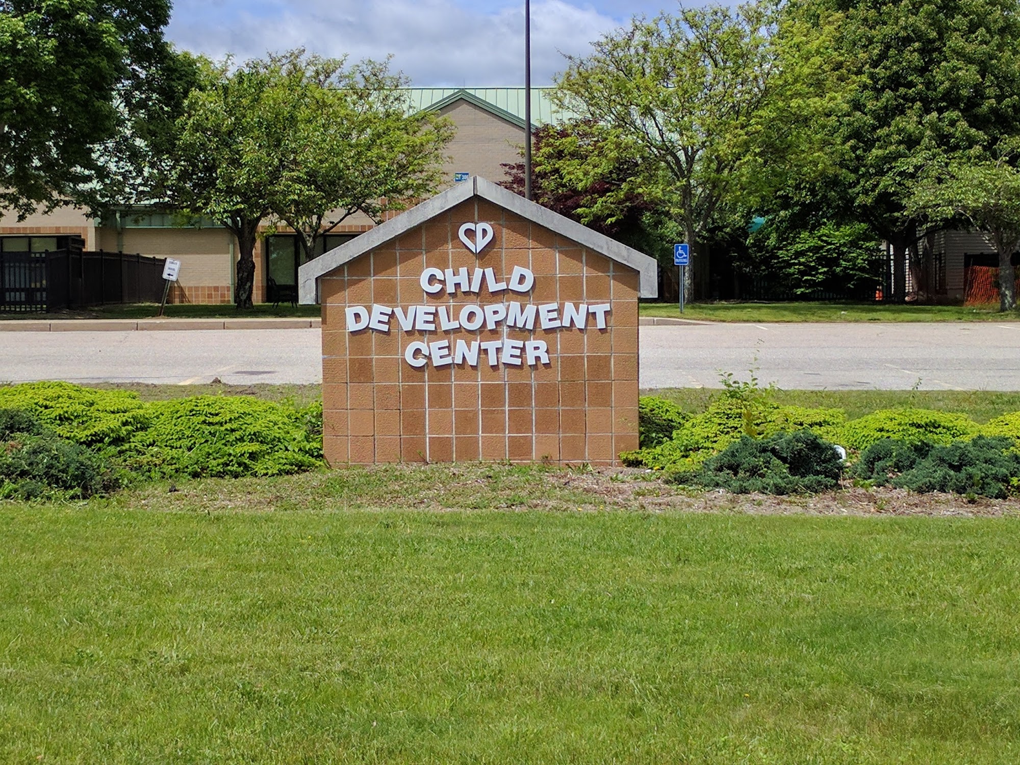 NAVY Child Development Center - Groton