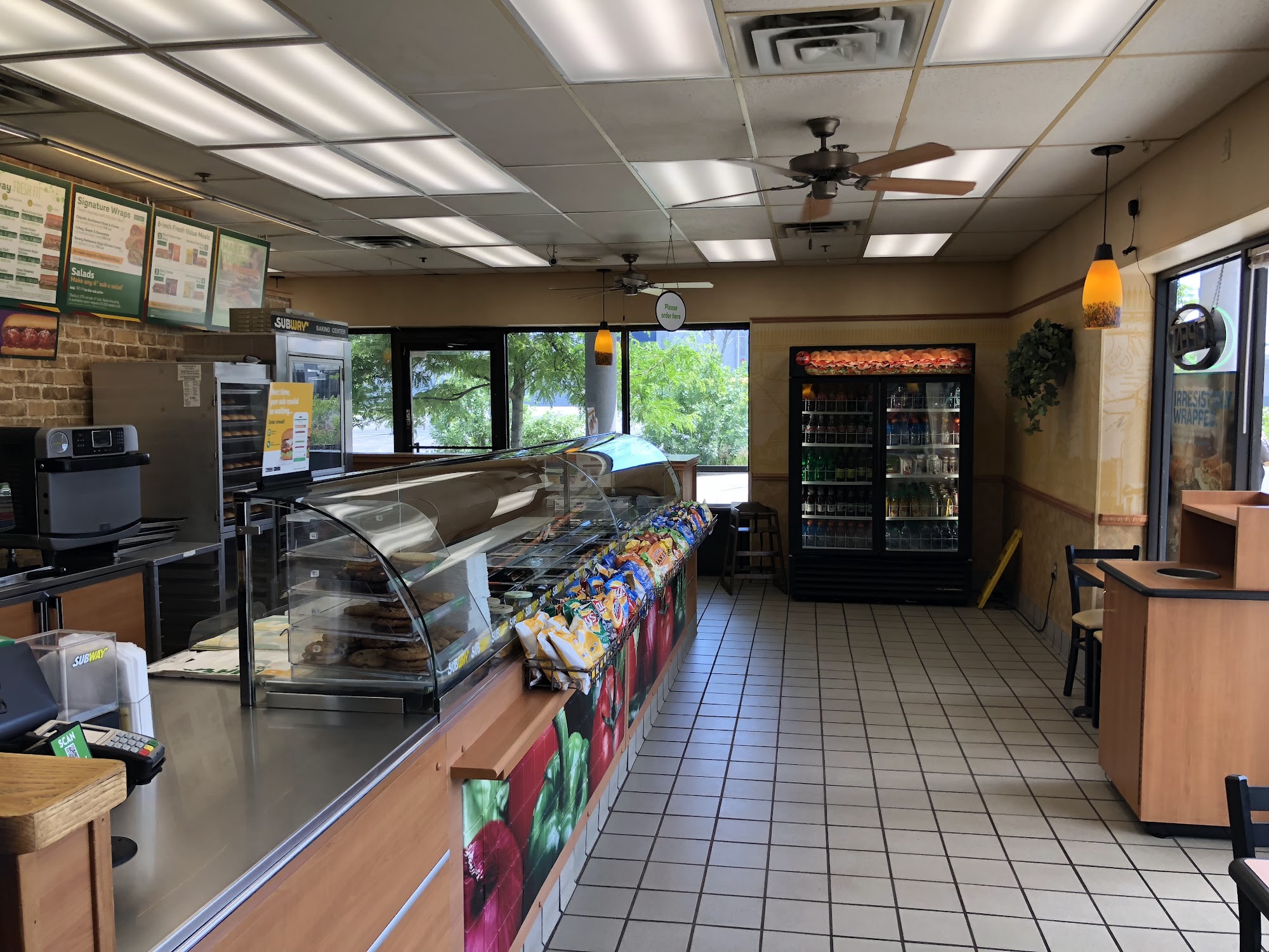 SUBWAY