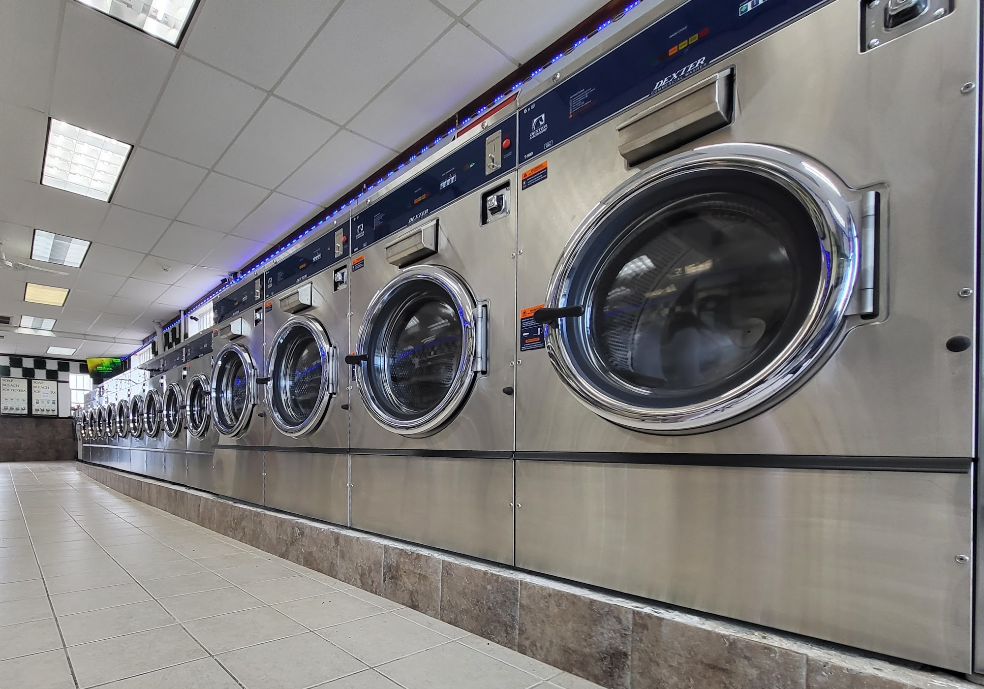 Expo Laundromat & Dry Cleaning - Norwalk Norwalk