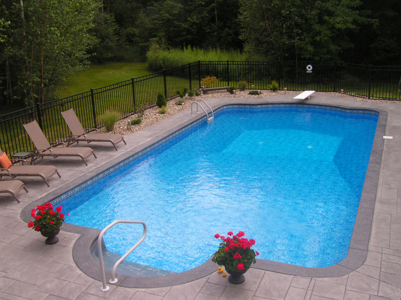 Dolphin Pools & Spas LLC 400 Watertown Rd #4, Thomaston Connecticut 06787