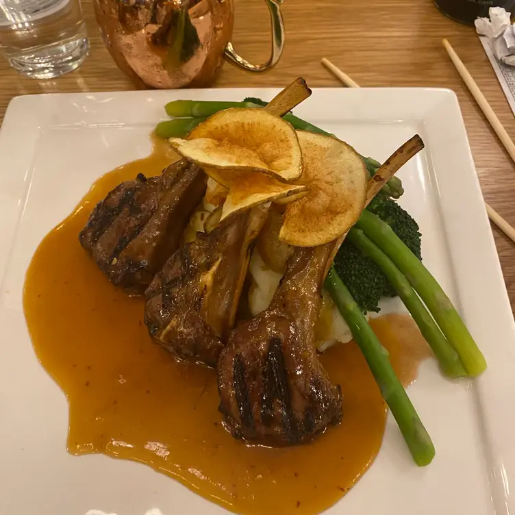 Photo credit: opentable