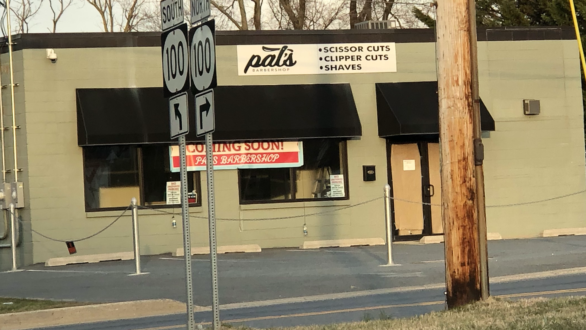 Pat’s Barbershop
