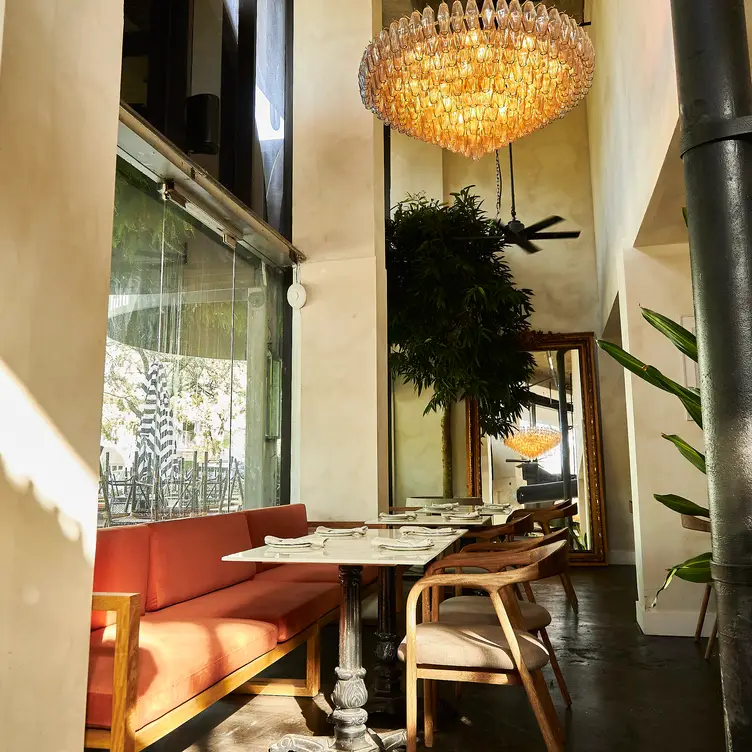 Photo credit: opentable