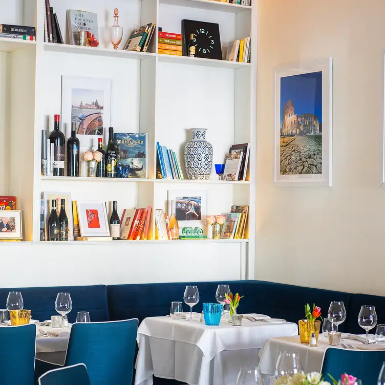 Photo credit: opentable