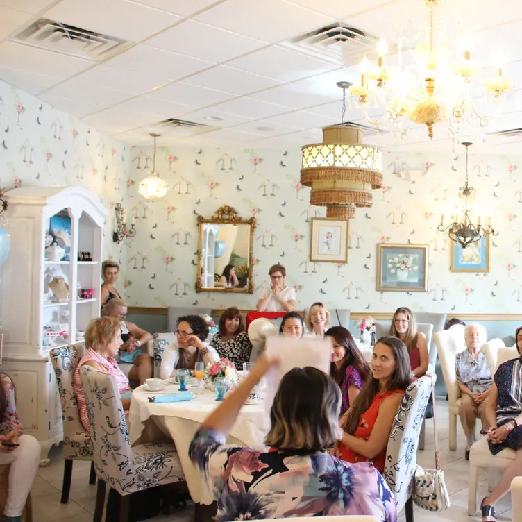 Photo credit: opentable