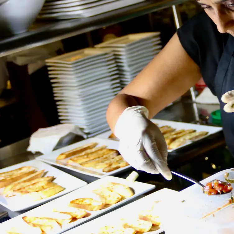 Photo credit: opentable