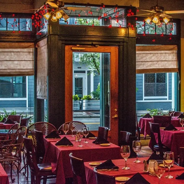 Photo credit: opentable