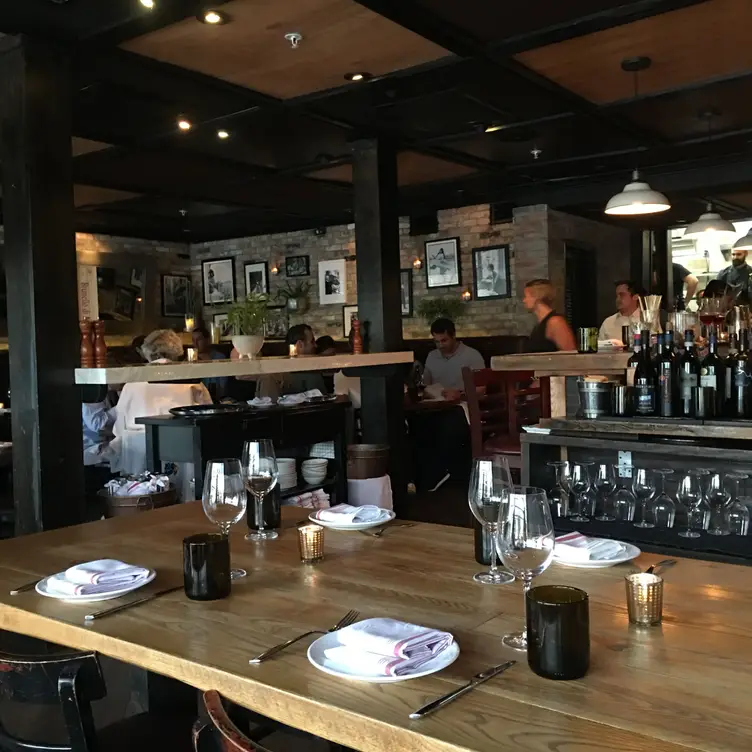 Photo credit: opentable