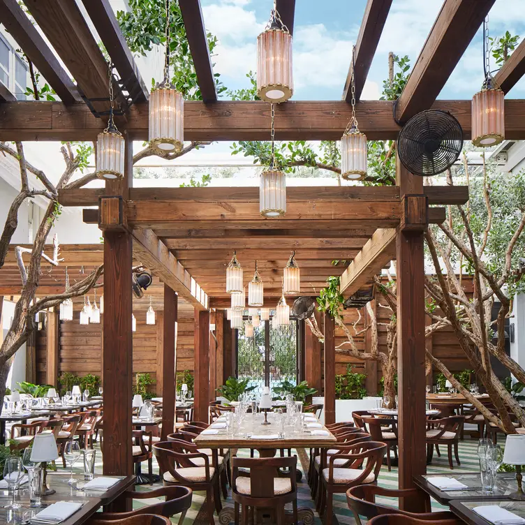 Photo credit: opentable