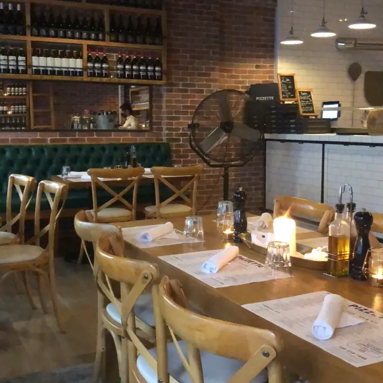 Photo credit: opentable