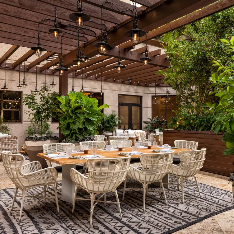 Photo credit: opentable