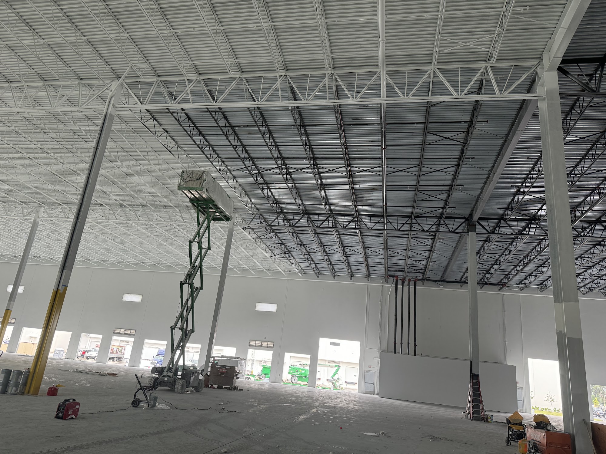 G.M PAINTING&COLORS CORP.