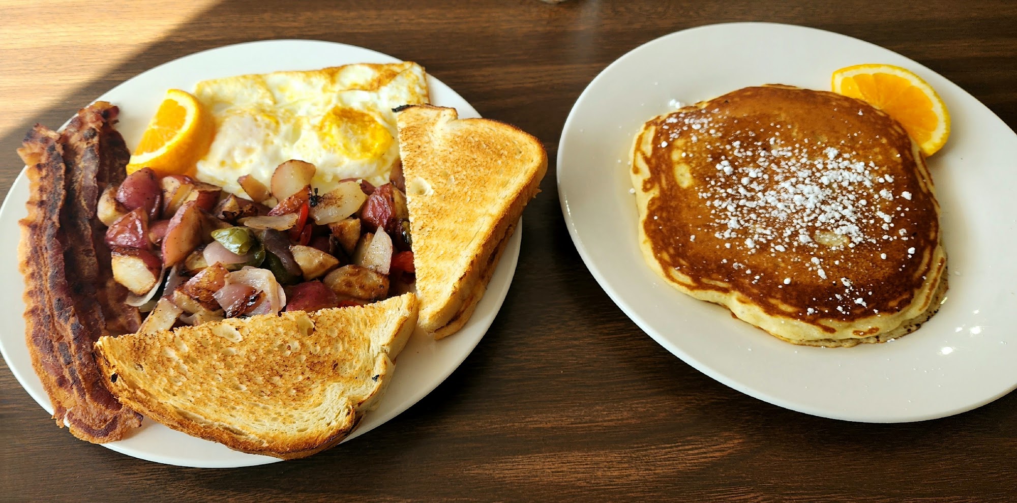 Eggs-traordinary Breakfast & Lunch Cafe -Nokomis
