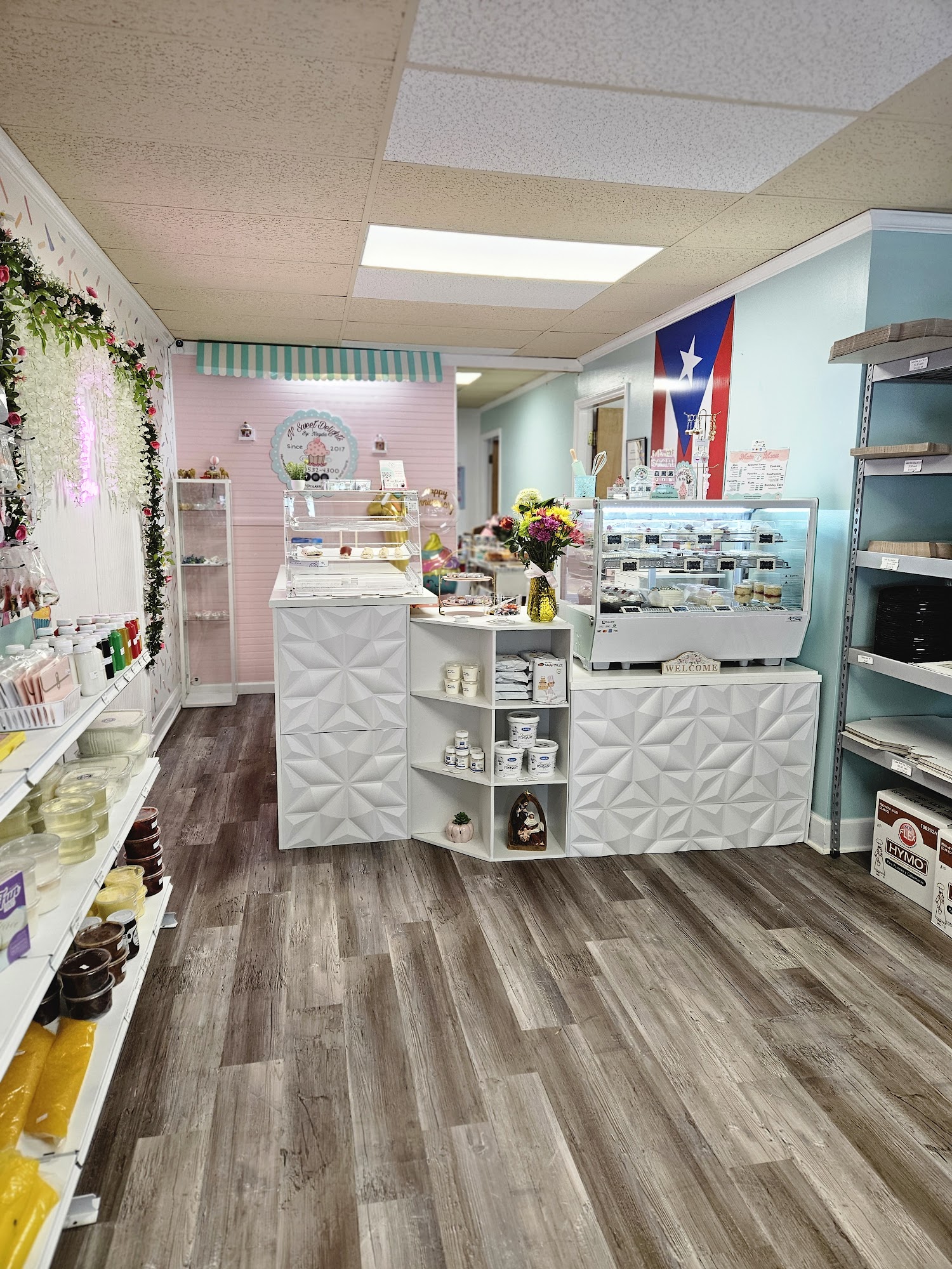 N' Sweet Delights Cake Decorating Supplies and Classes