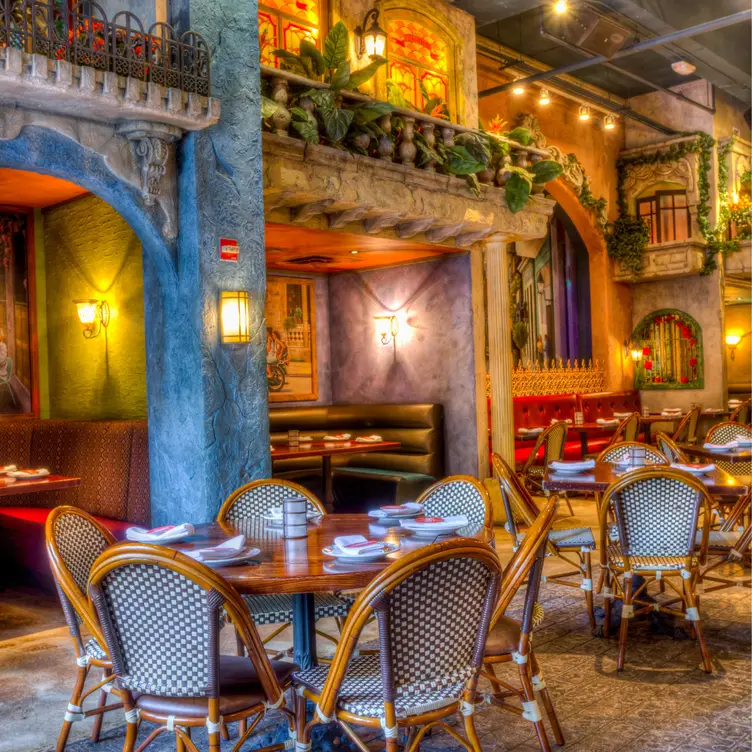 Photo credit: opentable