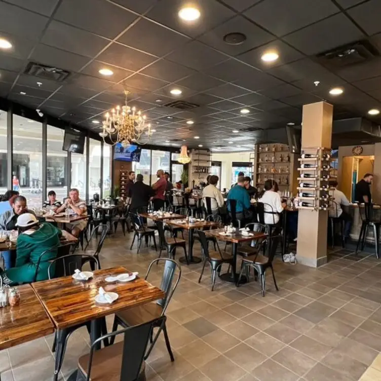 Photo credit: opentable