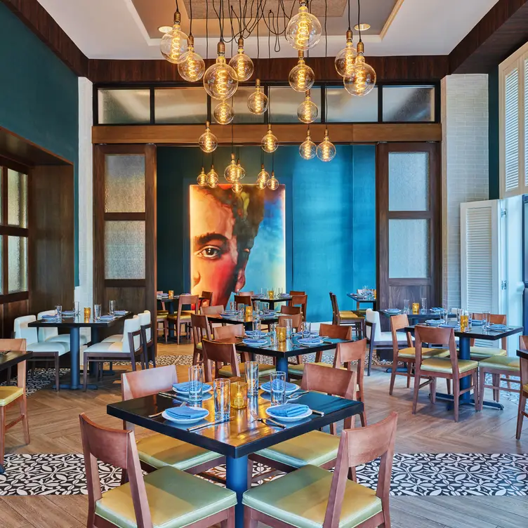 Photo credit: opentable