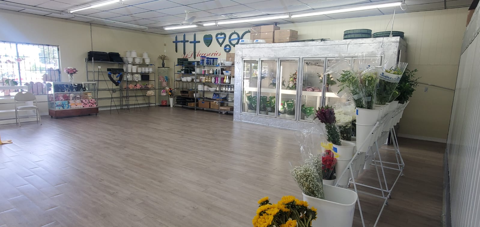 A&D FLOWERS 2911 S Congress Ave ste 107-109, Palm Springs Florida 33461